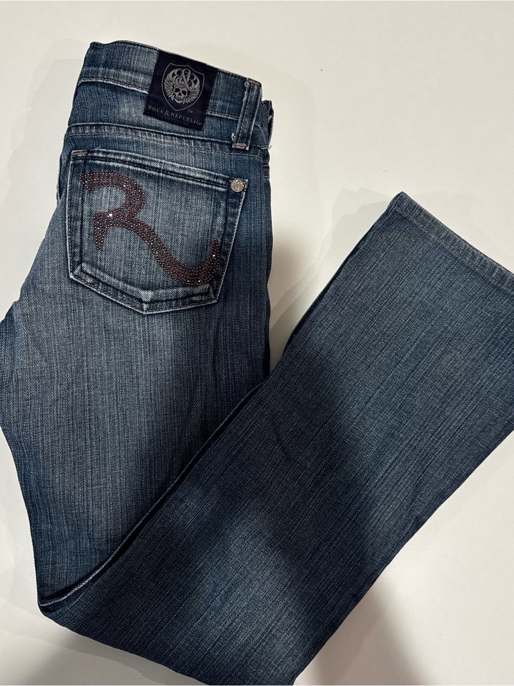 Rock & Republic Women’s Mid-Rise Embellished Back-Pocket Jeans - Blue